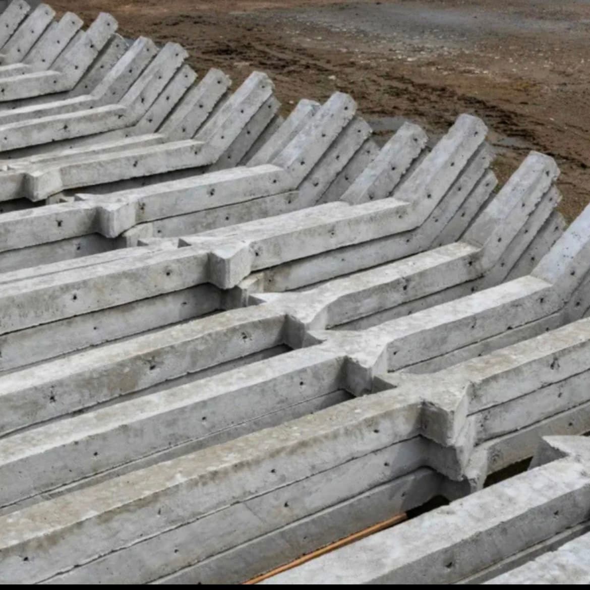 Anéis e componentes de concreto para obras